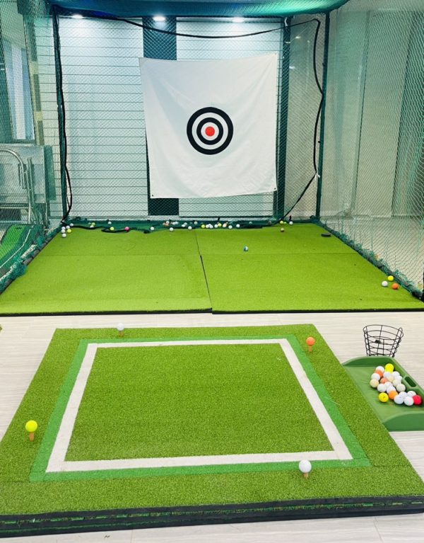 Thảm tập golf 2D mẫu mới kèm 2 tee